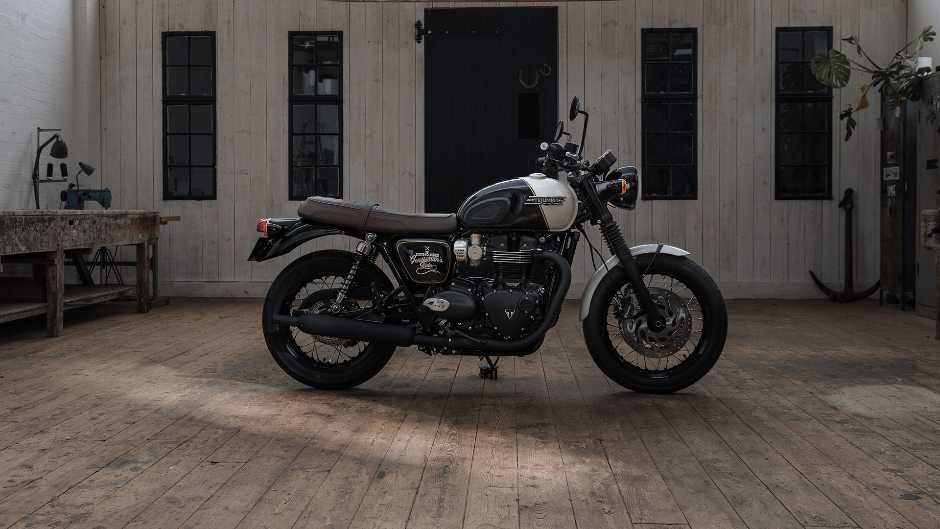 Triumph Bonneville T120 Black DGR Limited Edition